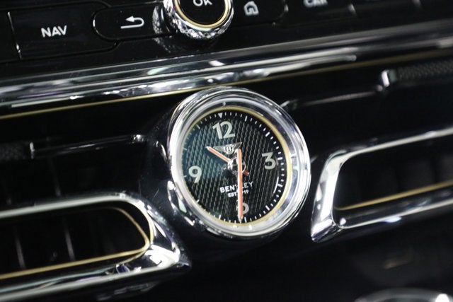 2023 Bentley Flying Spur V8