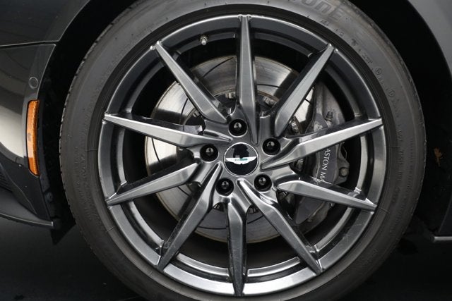 2019 Aston Martin DB11 V8