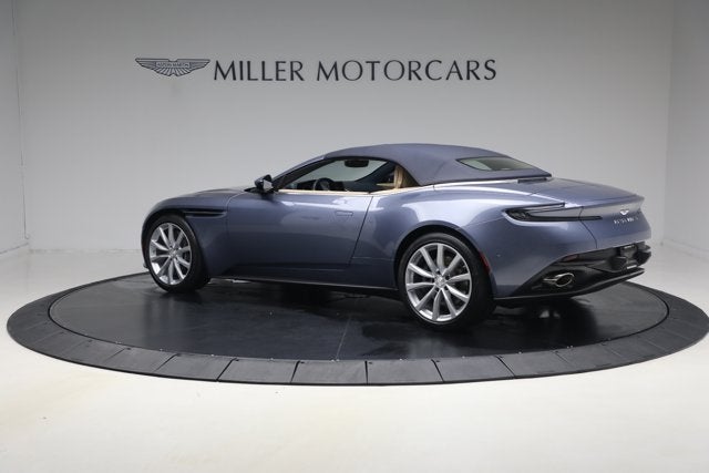 2022 Aston Martin DB11 Volante