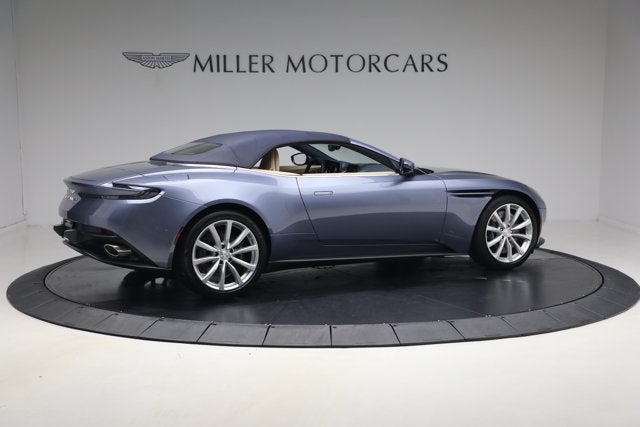 2022 Aston Martin DB11 Volante