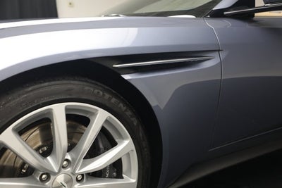 2022 Aston Martin DB11 Volante