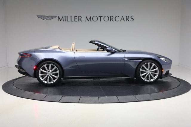 2022 Aston Martin DB11 Volante