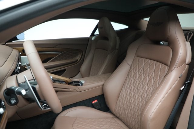 2025 Aston Martin DB12 V8