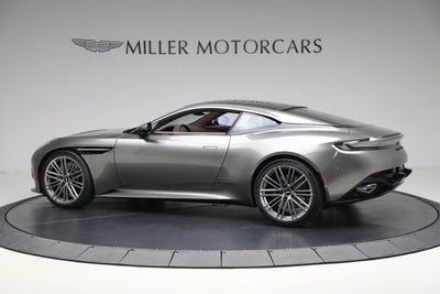 2025 Aston Martin DB12 V8