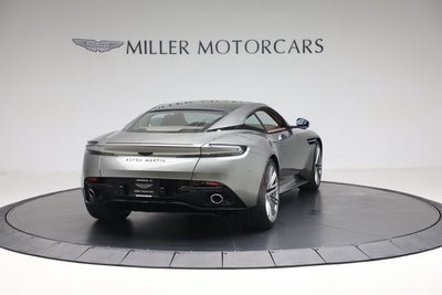 2025 Aston Martin DB12 V8