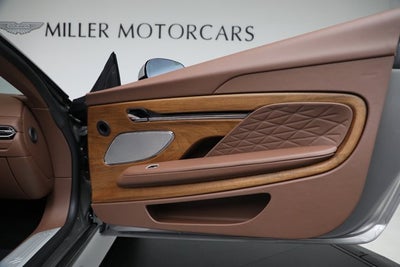 2026 Aston Martin DB12 Volante