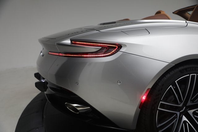 2024 Aston Martin DB12 Volante