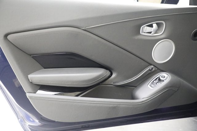 2020 Aston Martin Vantage Base