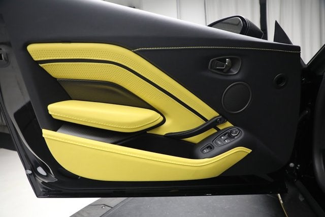 2023 Aston Martin Vantage V12