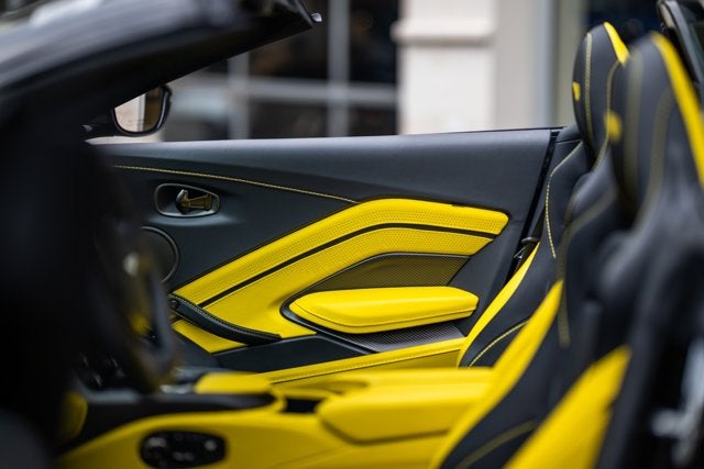 2023 Aston Martin Vantage V12