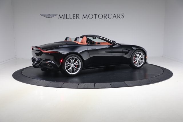 2021 Aston Martin Vantage Base