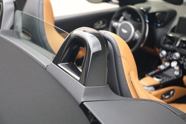 2023 Aston Martin Vantage V8