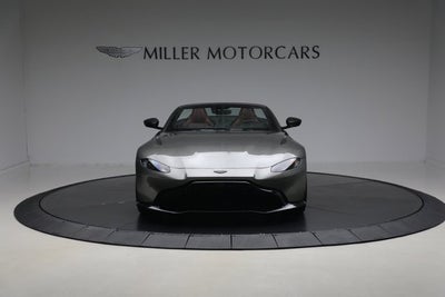 2021 Aston Martin Vantage Base