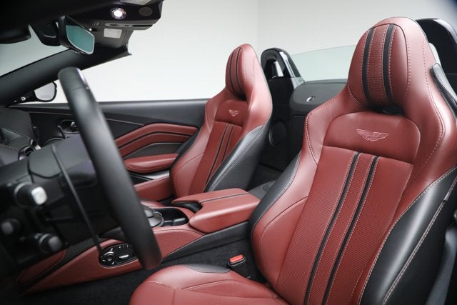 2021 Aston Martin Vantage Base