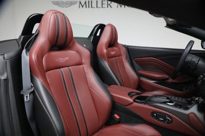 2021 Aston Martin Vantage Base