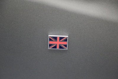 2021 Aston Martin Vantage Base