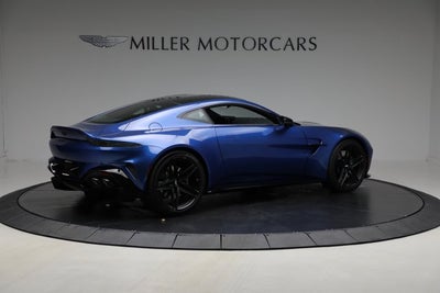 2025 Aston Martin Vantage Base