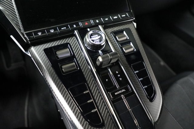 2025 Aston Martin Vantage Base