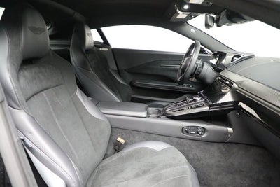 2025 Aston Martin Vantage Base