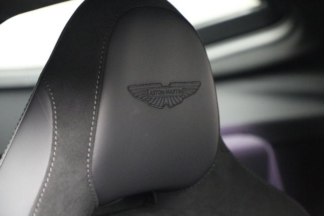 2025 Aston Martin Vantage Base