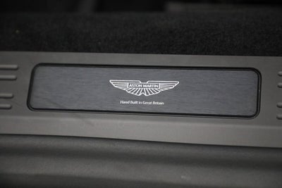 2025 Aston Martin Vantage Base