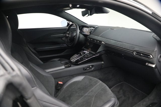 2025 Aston Martin Vantage Base