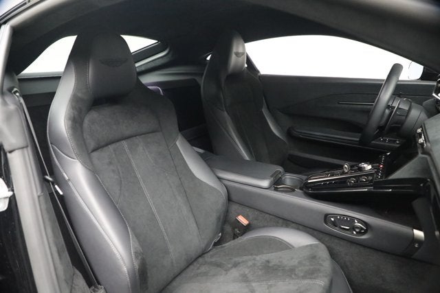 2025 Aston Martin Vantage Base