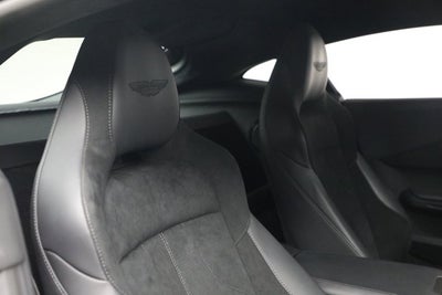 2025 Aston Martin Vantage Base