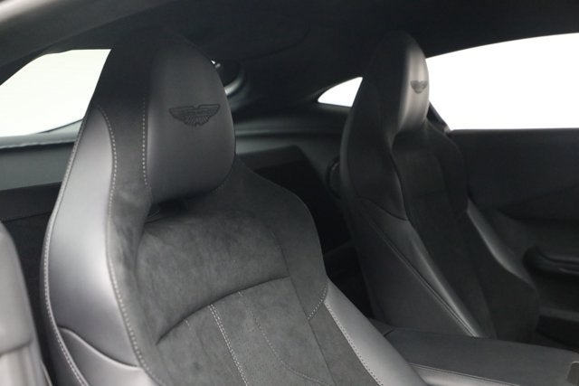 2025 Aston Martin Vantage Base