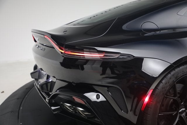 2025 Aston Martin Vantage Base