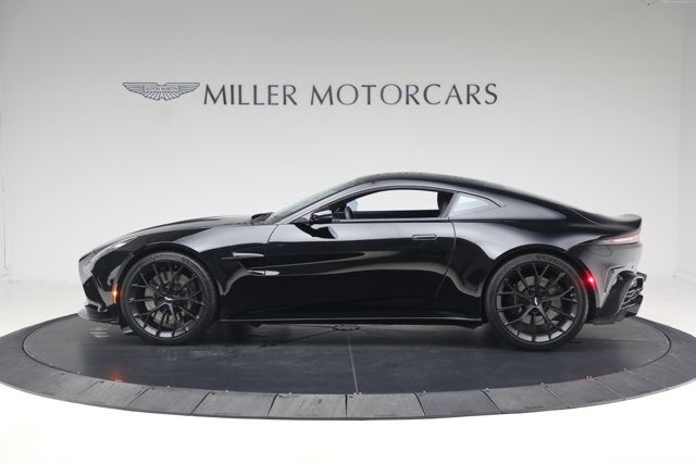 2025 Aston Martin Vantage Base