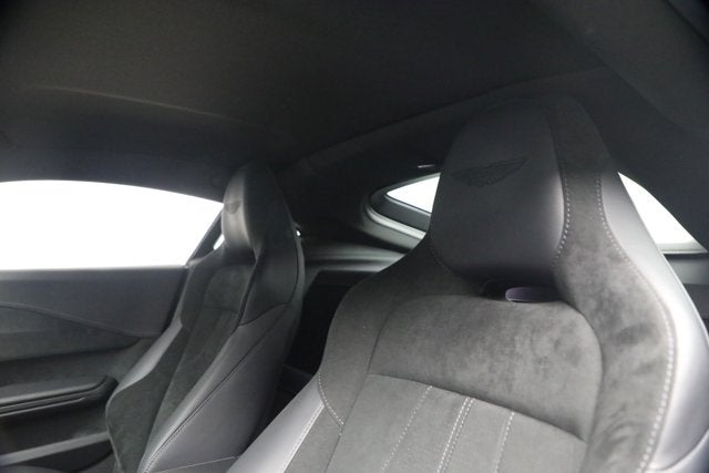 2025 Aston Martin Vantage Base