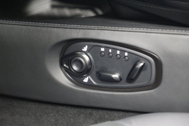 2025 Aston Martin Vantage Base