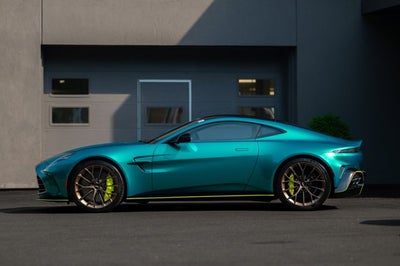 2025 Aston Martin Vantage Base