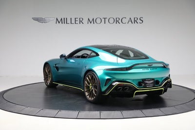 2025 Aston Martin Vantage Base