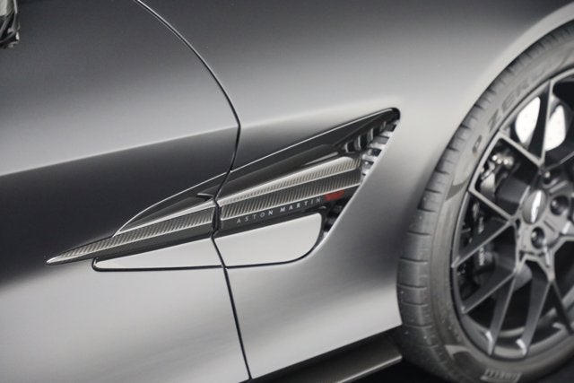 2025 Aston Martin Vanquish Base