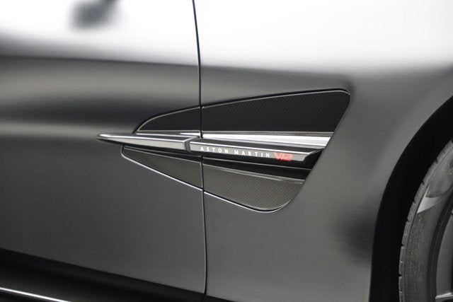 2025 Aston Martin Vanquish Base