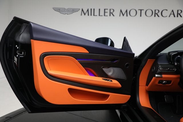 2025 Aston Martin Vanquish Base