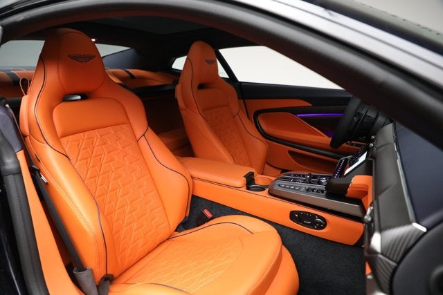 2025 Aston Martin Vanquish Base