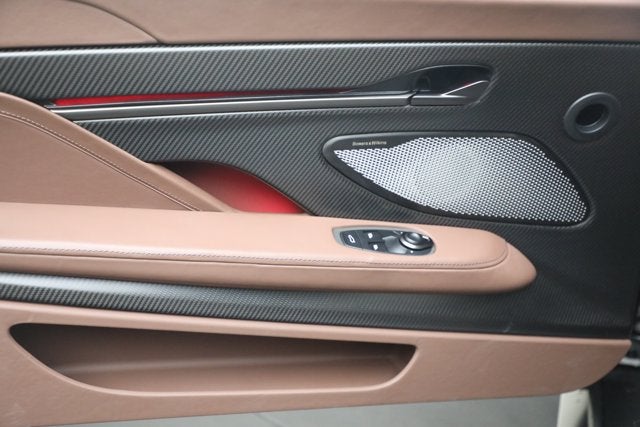 2025 Aston Martin Vanquish Base