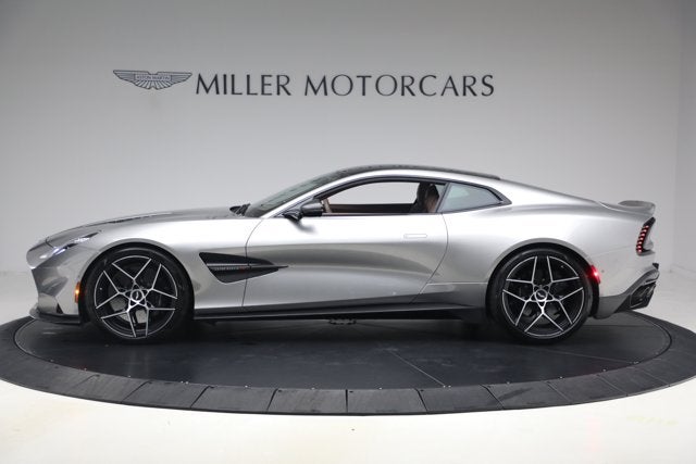 2025 Aston Martin Vanquish Base