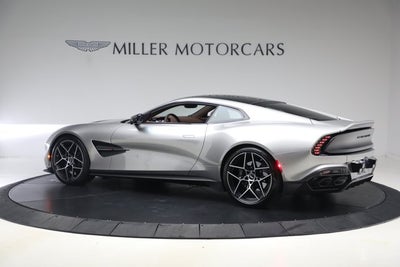 2025 Aston Martin Vanquish Base