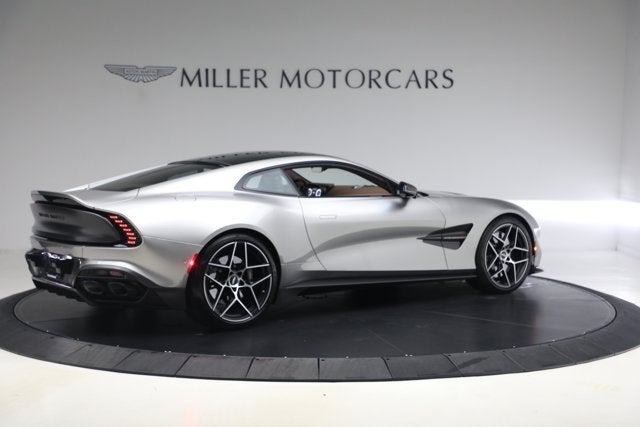 2025 Aston Martin Vanquish Base