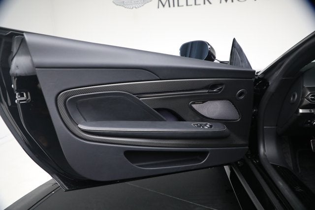 2025 Aston Martin Vanquish Base
