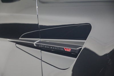 2025 Aston Martin Vanquish Base