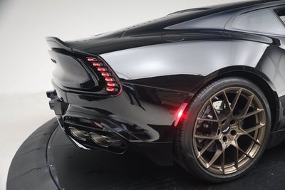 2025 Aston Martin Vanquish Base