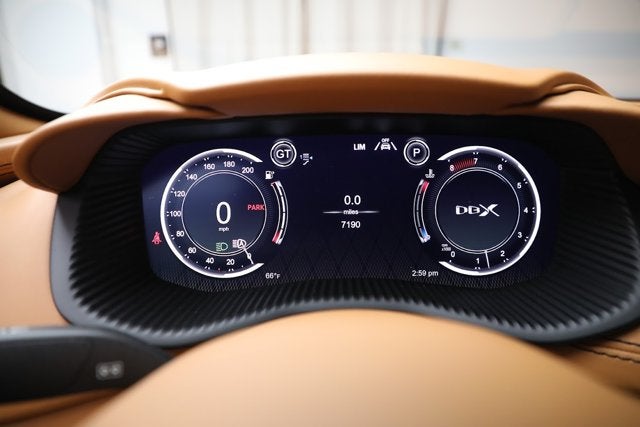 2021 Aston Martin DBX Base