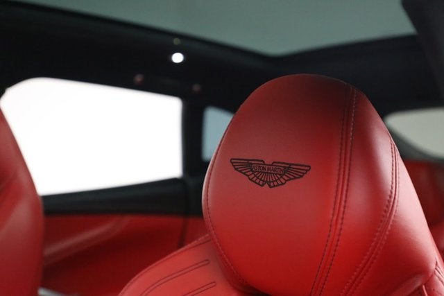 2021 Aston Martin DBX Base
