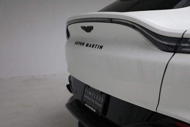 2021 Aston Martin DBX Base
