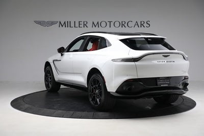 2021 Aston Martin DBX Base